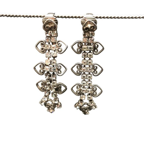 Dazzling and Dainty Filigree Heart Crystal Drop Earrings, Romantic Wedding Jewel - Picture 1 of 4
